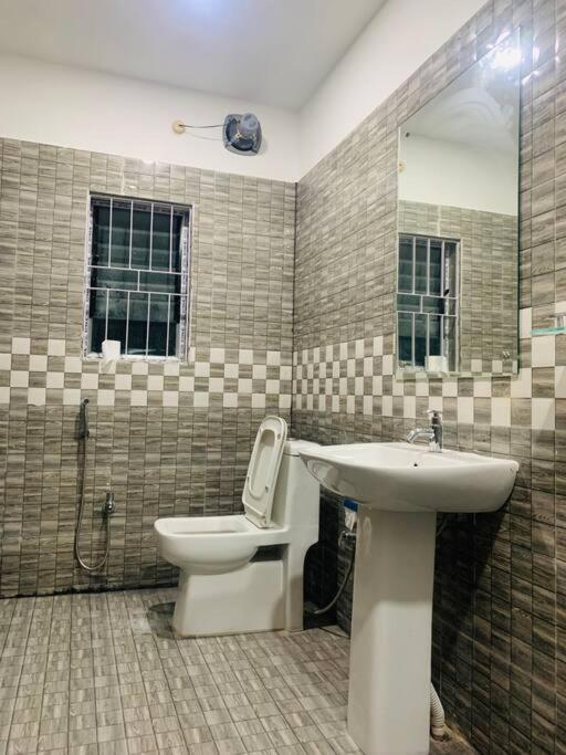 White Orchid, Unique & Stylish, Executive 2Bhk. Apartment Guwahati Exterior foto