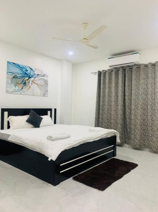 White Orchid, Unique & Stylish, Executive 2Bhk. Apartment Guwahati Exterior foto